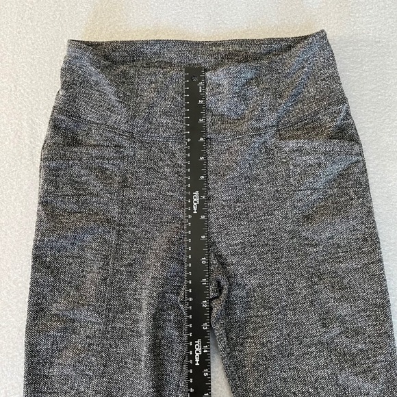 Athleta Womens Herringbone metro High Rise Leggings Black White Size Medium - Picture 5 of 12